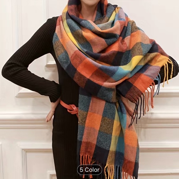 Winter Scarf Plaid With Tassles main image 0